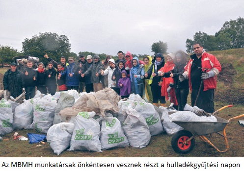 Mercedes_Az MBMH munkatársak önkéntesen vesznek részt a hulladékgyüjtési napon